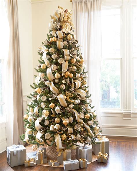 Cool Gold Christmas Tree Decorations Ideas Adriennebailoncoolschw