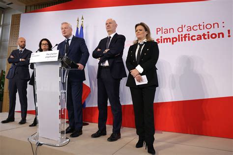 Le gouvernement présente un bulletin de paie de 15 lignes pour 2027