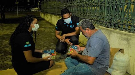 Jovens Adventistas Se Mobilizam Para Alimentar Moradores De Rua Em