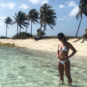 Mikaela Shiffrin In A Bikini Of The Day DrunkenStepFather