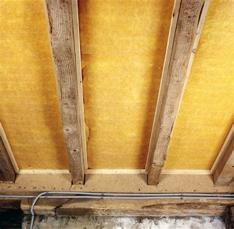 Comment R Aliser L Isolation D Un Plancher En Bois Par Le Dessous