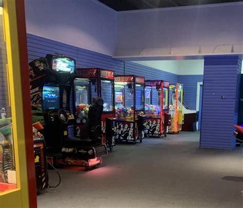 An arcade in a dead mall near me where I rarely see anyone visit ...