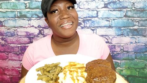 SOUTHERN STYLE SMOTHERED SALISBURY STEAK MUKBANG SOUL FOOD SUNDAY