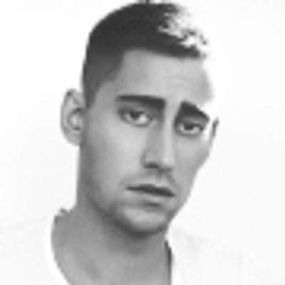 Michael Socha - About - Entertainment.ie