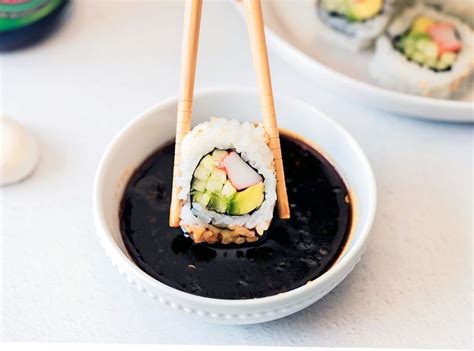 What Is Gochujang? (And How To Use It In Recipes)