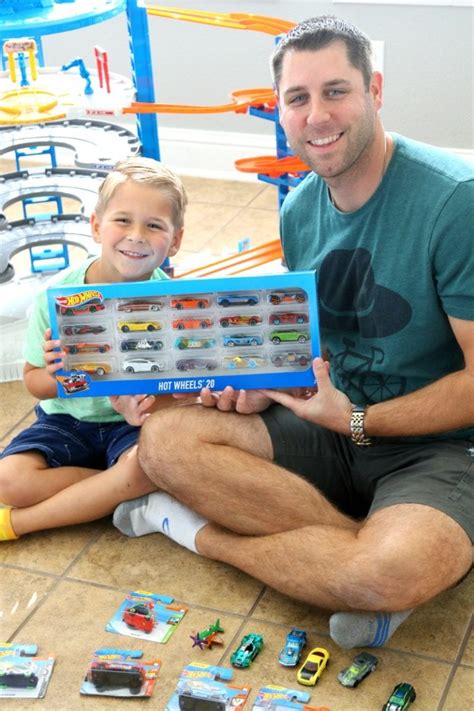 Hot Wheels Super Ultimate Garage Review Momdot