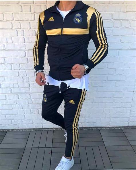 Спортивные костюмы Adidas (ID#1964459098), цена: 900 ₴, купить на Prom.ua