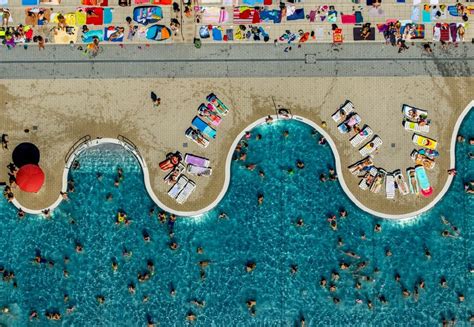 Luftaufnahme Witten Badeg Ste Auf Den Liegewiesen Am Schwimmbecken