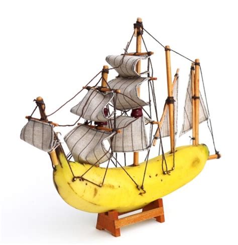 Banana Boats • Recyclart Banana Boats Banana Art Boat