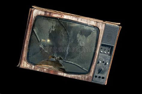 Old TV with a broken screen. The old TV with a broken screen , #Ad, #TV, #broken, #screen #ad ...