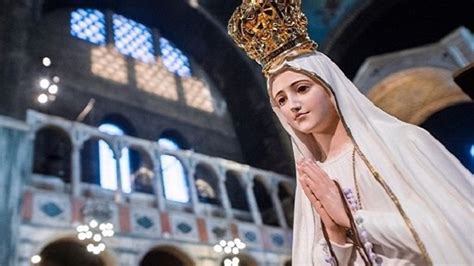 Fatima Centenary Pilgrim Statue And Relics Of Ss Jacinta And Francisco