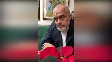 Edi Rama Porosit Kafe Ne Itali Rastesisht Kamarieri I Flet Shqip U