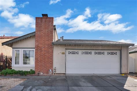 1974 Edgeview Dr San Jose Ca 95122 Mls Ml81946820 Redfin