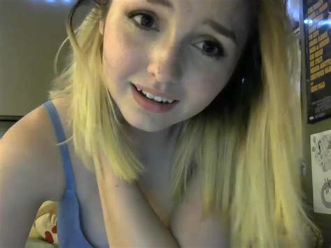 Paitynr0se Pussy Fingering In Cam Recording 2016 07 07 090844