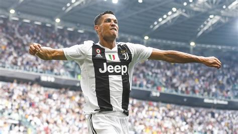 Rcom News Juventus Malaise Cristiano Ronaldo Envoie Un Message