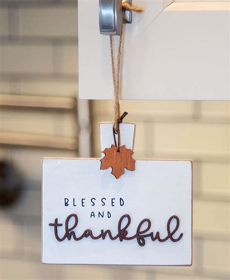 Col House Designs Wholesale Blessed And Thankful Cutting Board Sign