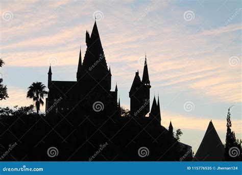 Silhouette Hogwarts Castle Universal Studios Editorial Photo ...