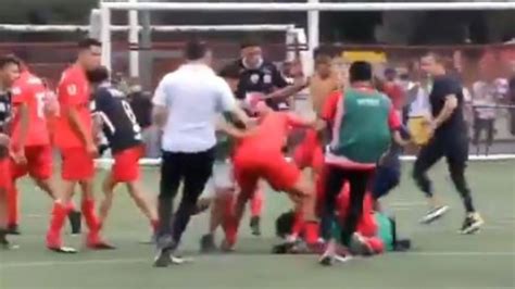 Vídeo Brutal Pelea Entre Jugadores De Dos Equipos En La Tercera