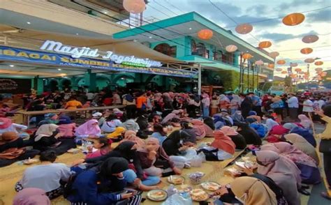 Masjid Jogokariyan Sejarah Dan Kampung Ramadhan Pasar Kota Gede Yia