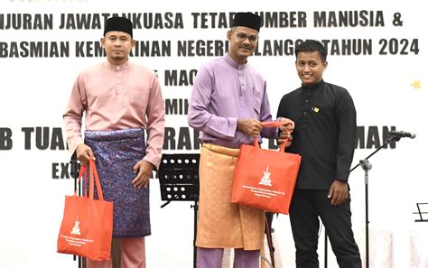 Dana RM50 000 Bantu Masjid Surau DUN Batu Tiga Semarak Program Ramadan