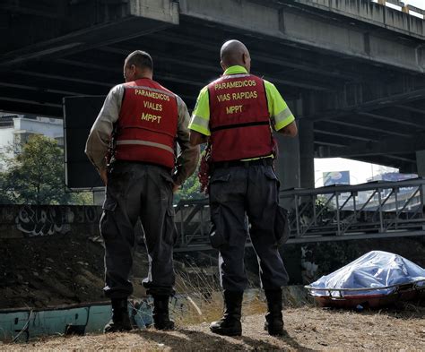 El Parroquiano Hallaron el cadáver de un hombre en el río Guaire a la