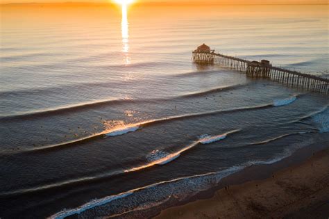 Best Beaches in Huntington Beach - Expert Guide to Traveling & Surfing in Huntington Beach ...