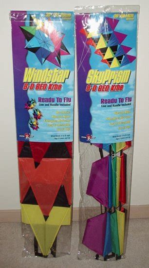 PAIR OF SPECTRA STAR SKYPRISM 3-D GEO KITES BRAND NEW!!