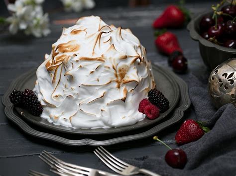 Christmas Baked Alaska Viva