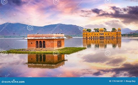 Jal Mahal Water Palace Jaipur Rajasthan at Sunset. Stock Image - Image ...