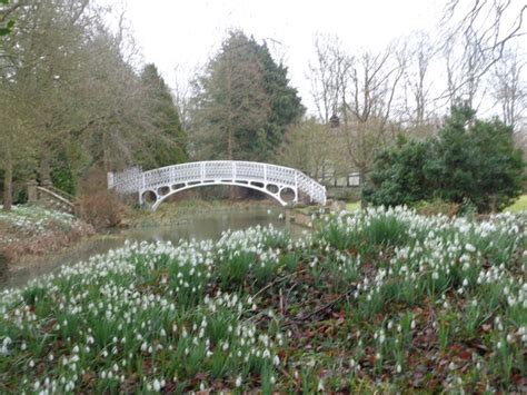 Snowdrops And Moat Bridge Huddington Jeff Gogarty Cc By Sa 2 0