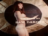 Naked Mary Bauer In Street Of A Thousand Pleasures