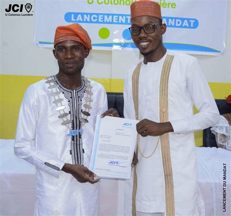 J 44 LANCEMENT DU MANDAT JCI U COTONOU LUMIERE JCI U Cotonou