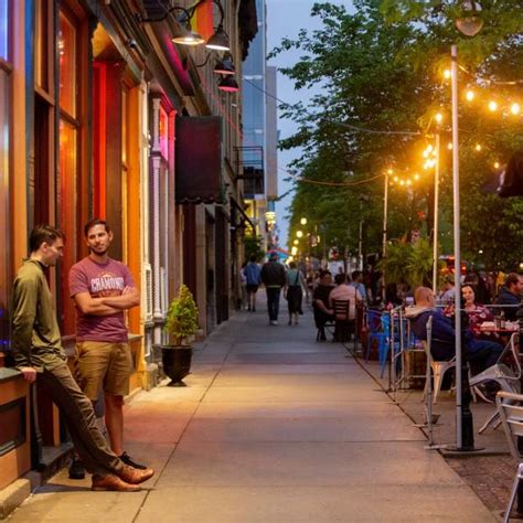 Downtown in Madison | Restaurants, Nightlife and Shopping