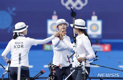 한국 여자 양궁 중국 누르고 金단체전 10연패 위업 파리 2024