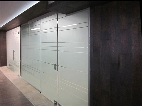 Заказать стеклянную перегородку в комнату, в ванную, в офис - Москва ...