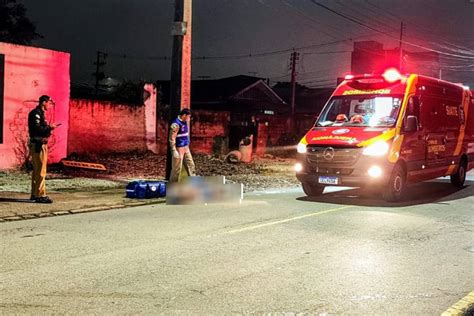 Homem Se Joga De Carro Em Movimento E Mobiliza Socorro Massa News