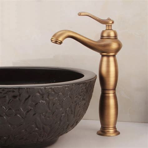 European Antique Faucet All Copper Basin Faucet Hot And Cold Tap