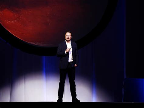 Elon Musk and SpaceX Consider Mars a Moore's Law Problem. It Isn't. | WIRED