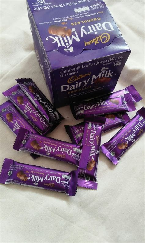 Coklat Cadbury Gram Makanan Minuman Snek Di Carousell