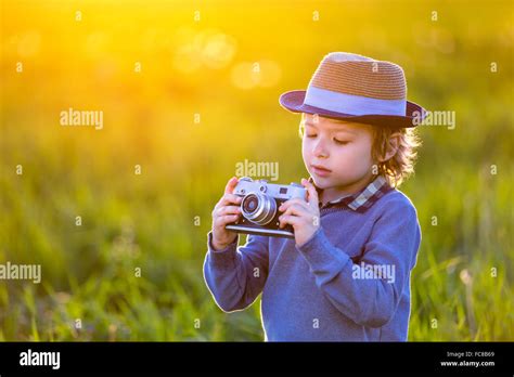 Lifestyles hi-res stock photography and images - Alamy 