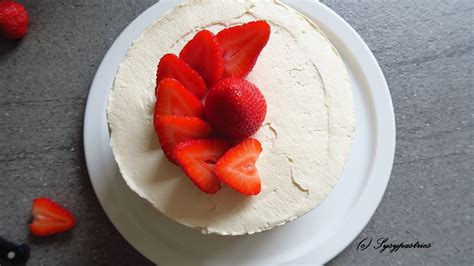 Naked Cake Fruits Rouges Et Sureau Sysypastries