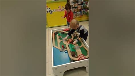 Приключения Темы - паровозики Брио - май 2017 - YouTube