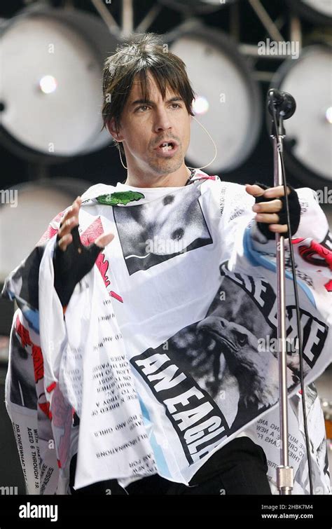 Anthony Kiedis Of Red Hot Chili Peppers Performs On Stage During The Charity Concert At Wembley