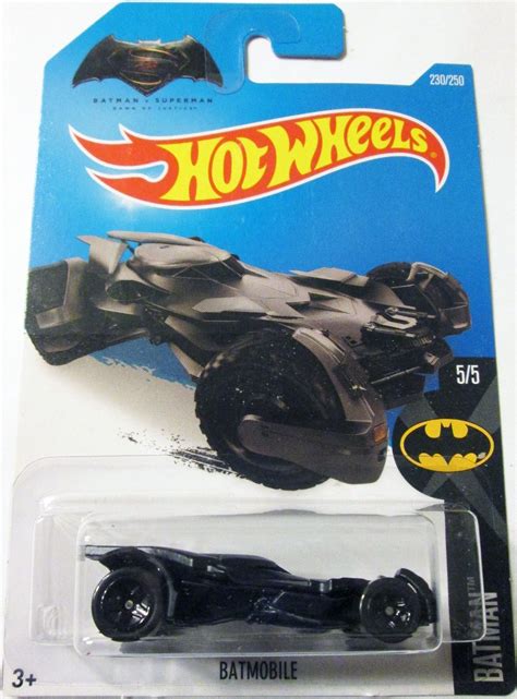 Hot Wheels 2016 Batimóvil Batman V Superman Escala 1 64 Bs 45 800 00 en Mercado Libre