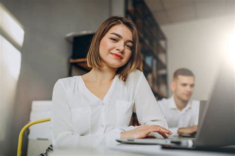 Qual A Qualificação De Um Gerente Comercial Faculdade Cmb