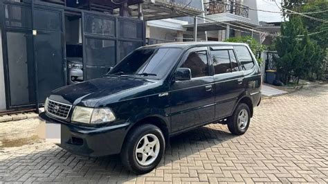 Kijang Kapsul Ssx M T Mobil Bekas