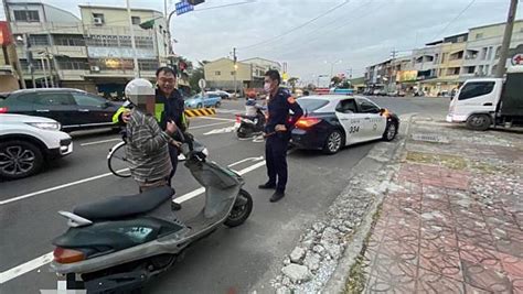 7旬老翁騎車外出迷路 民雄警跨區協尋平安返回 中華日報 Line Today