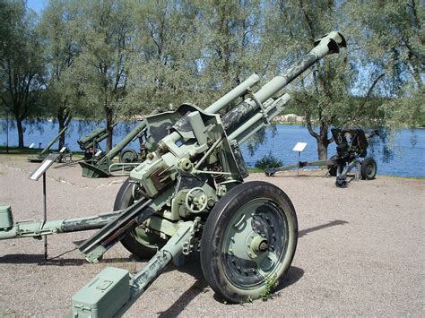 10 5 Cm LeFH 18 40 10 5 Cm Light Field Howitzer Germany DEU