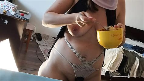 Sexy Wife Doing Household Chores Naked Cum On The Wife S Big Ass Hot Foreplay With A Couple Oil