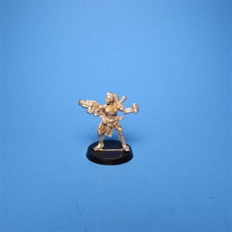 Gw Necromunda Escher With Bolt Pistol Grenade Oop Metal I